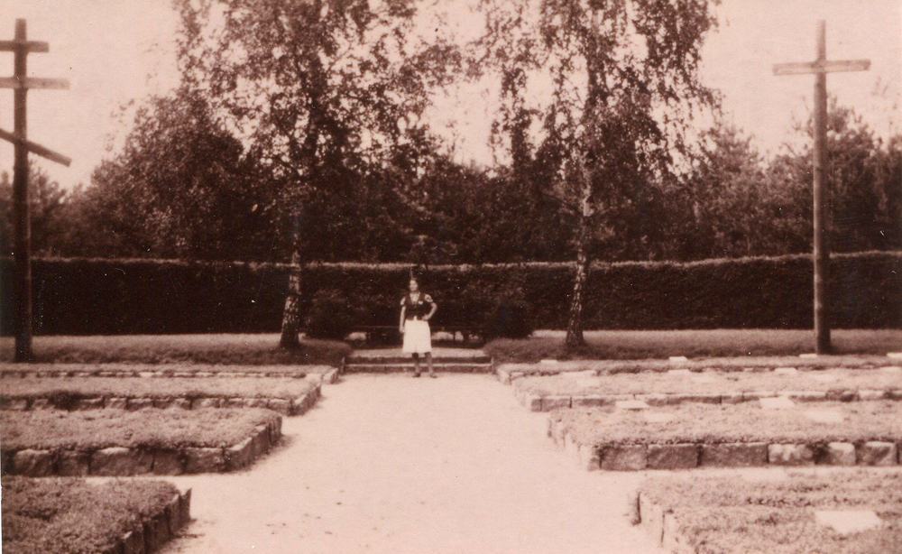 Adlershorst - Soldatenfriedhof in Grünfließ 1930