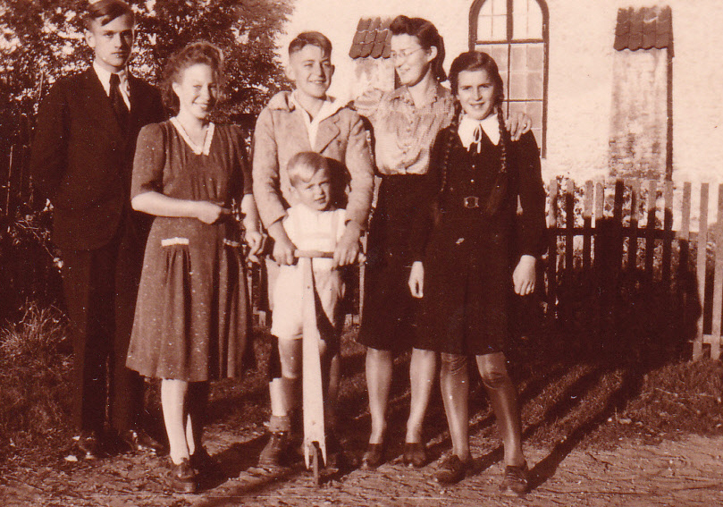 Auf Scheffler's Hof am 1. Okt. 1941