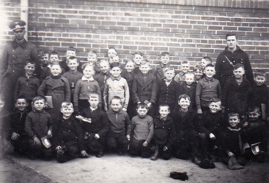 Volksschule - Herbst 1935