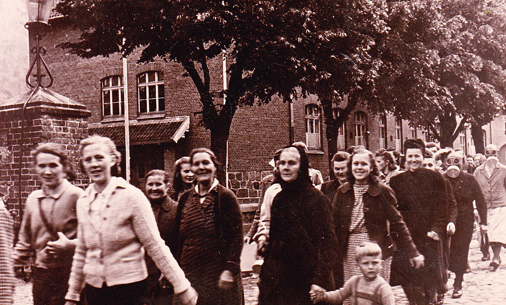 Frauengruppe im Jahr 1944