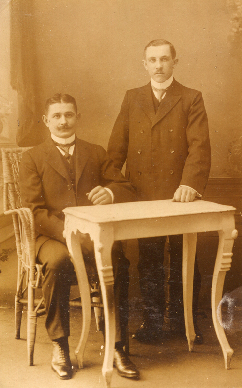Gustav Losch (links) - 1912